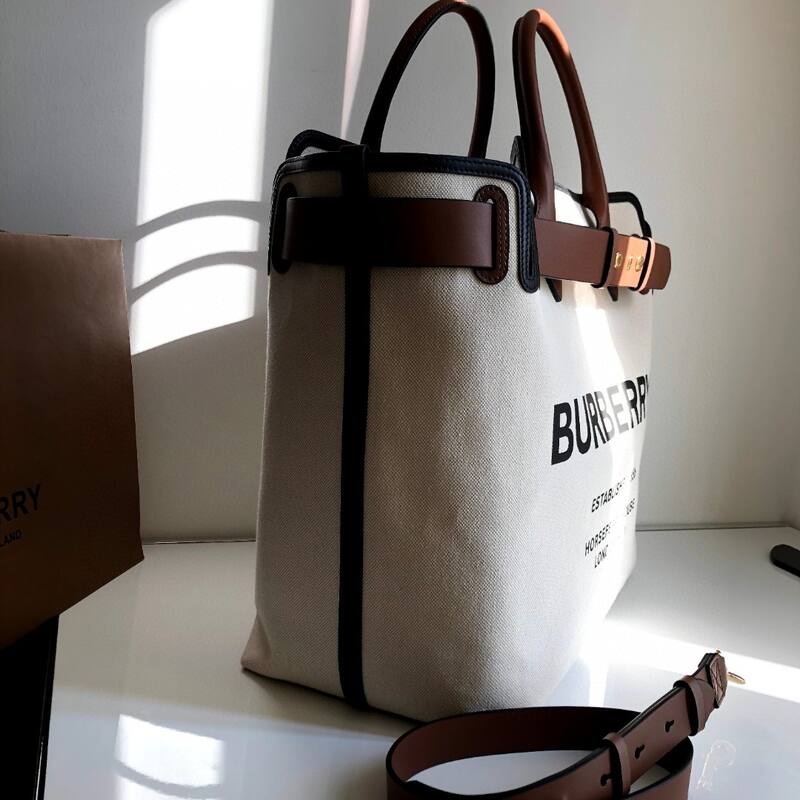 Burberry Beige canvas with brown leather trim 40x20x39cm tote — 1:1 Replica