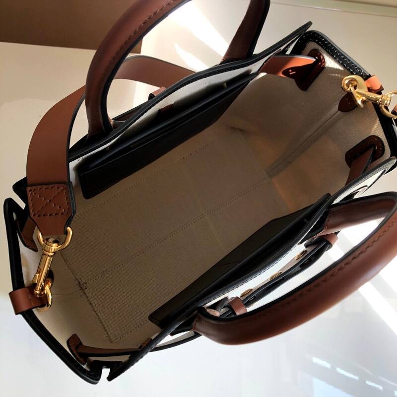 Burberry Beige canvas with brown leather trim 40x20x39cm tote — 1:1 Replica