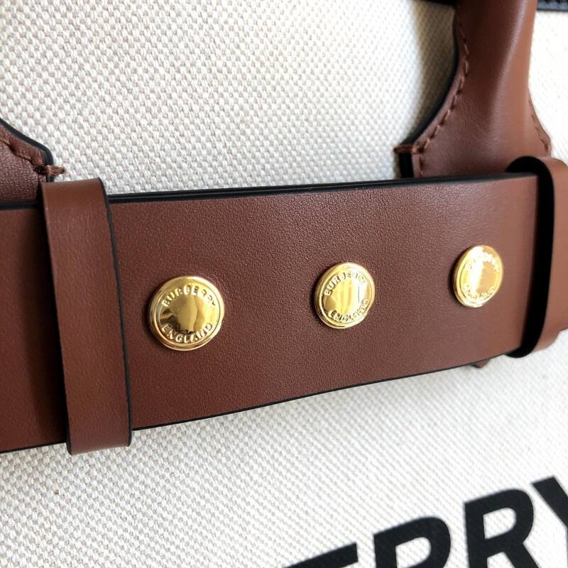 Burberry Beige canvas with brown leather trim 28x16x26cm tote — Top Quality Replica
