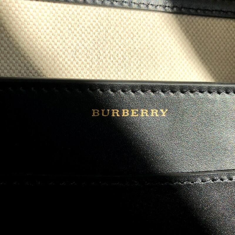 Burberry Beige canvas with brown leather trim 28x16x26cm tote — Top Quality Replica