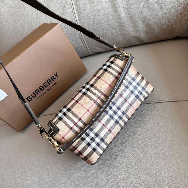 Burberry Brown shoulder bag — Premium Replica