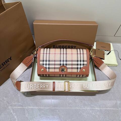 Burberry Vintage Check with Briar Brown Leather Trim 25x14cm crossbody bag 1 1 Replica