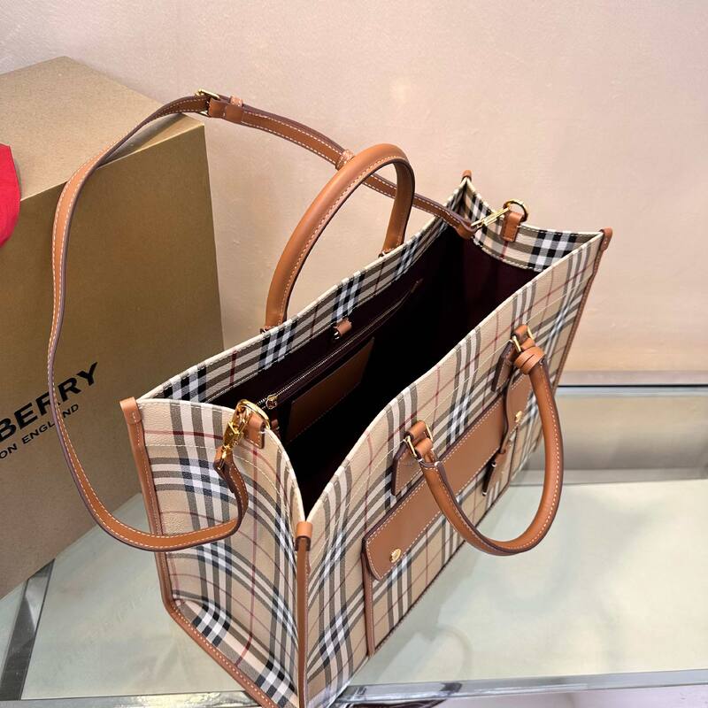 Burberry Vintage Check with Brown Leather Trim 40x32x16cm tote bag — Top Quality Replica