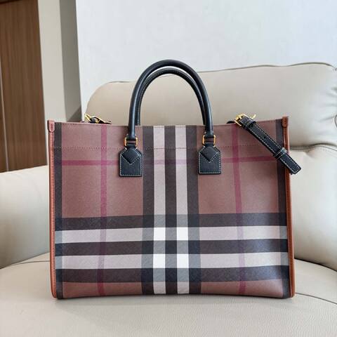 Burberry Brown Check 40x30x15cm tote bag Top Quality Replica