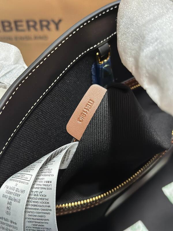 Burberry Brown shoulder bag — 1:1 Replica