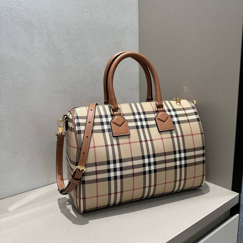 Burberry Brown shoulder bag — 1:1 Replica