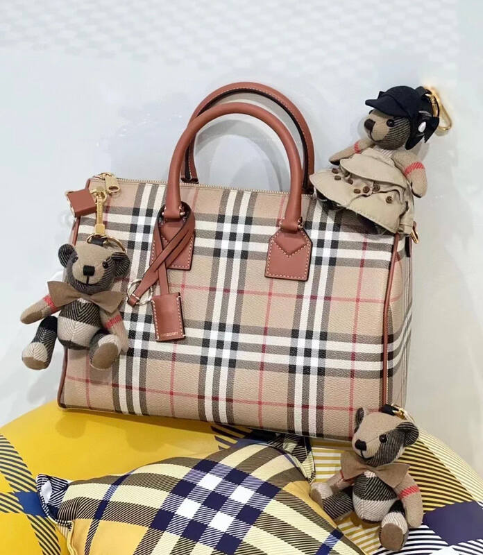 Burberry Brown shoulder bag — Premium Replica