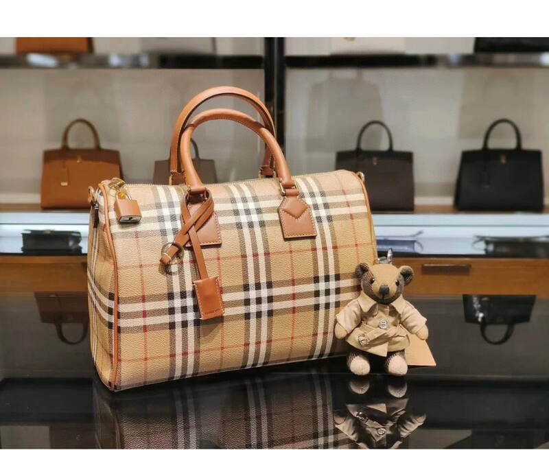 Burberry Brown shoulder bag — Premium Replica
