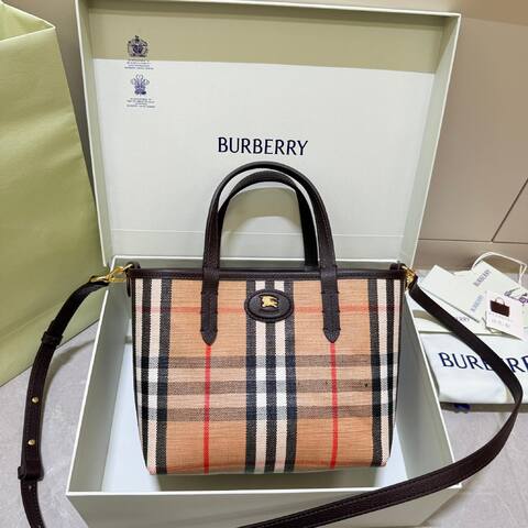 Burberry Brown 25x18x10cm shoulder bag Top Quality Replica