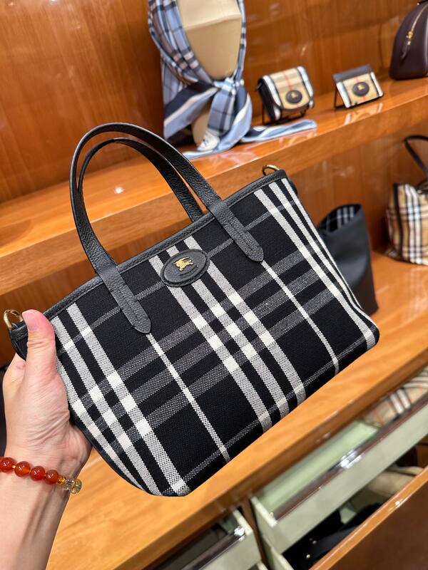 Burberry Brown shoulder bag — Premium Replica