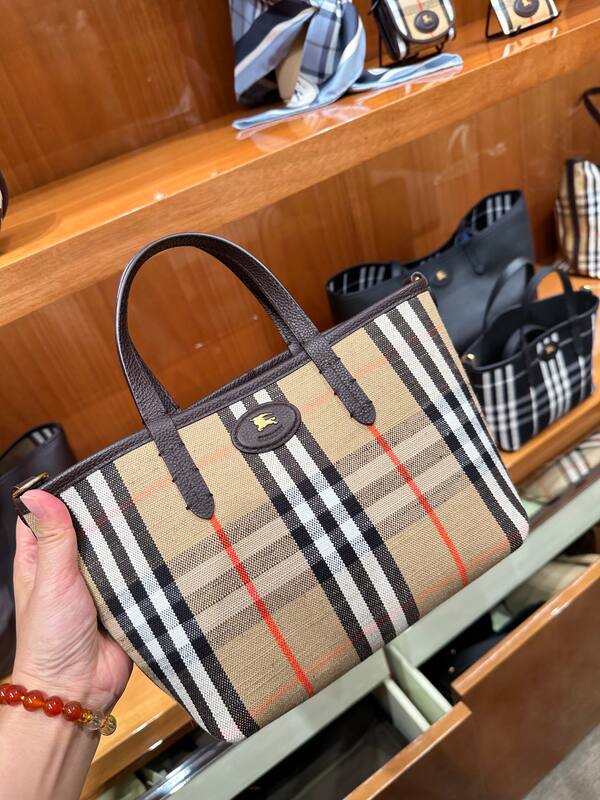 Burberry Brown shoulder bag — Premium Replica