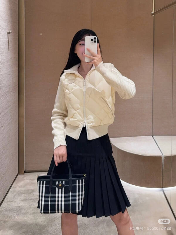 Burberry Black shoulder bag — 1:1 Replica