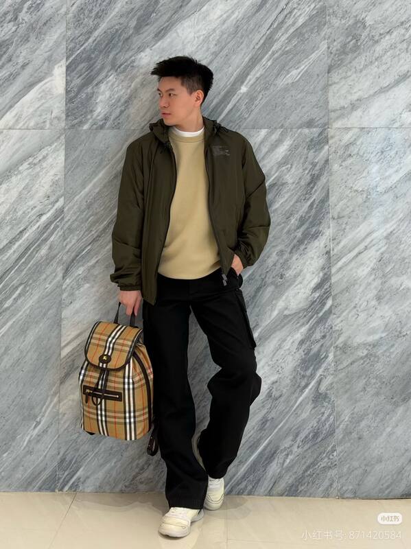 Burberry Brown shoulder bag — Premium Replica