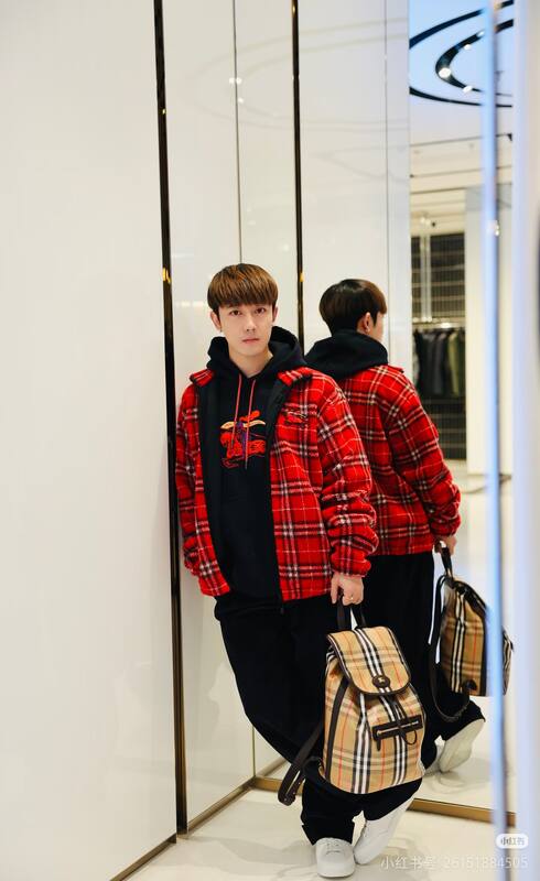 Burberry Brown shoulder bag — Premium Replica