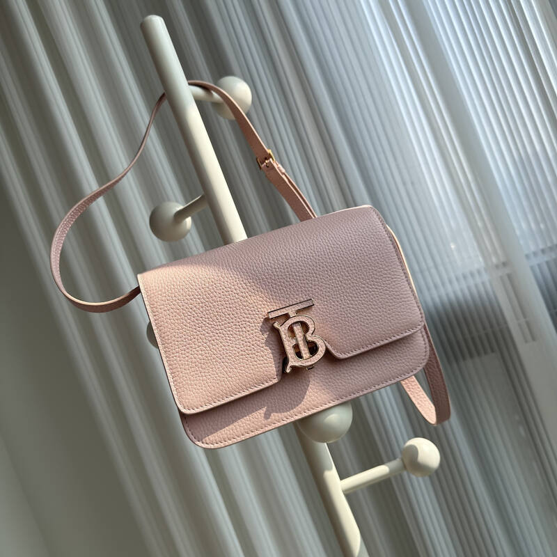 Burberry Pink 25x18x10cm shoulder bag — Premium Replica