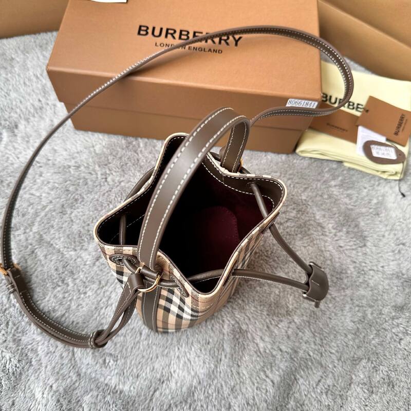Burberry Brown shoulder bag — 1:1 Replica