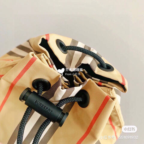 Burberry Beige 18x12cm shoulder bag AAA Quality Replica