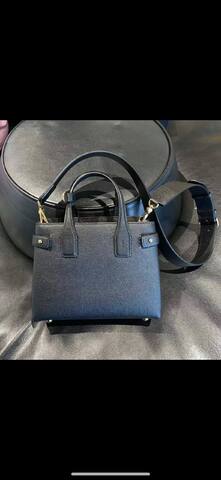 Burberry Black 25x18x10cm shoulder bag 1 1 Replica