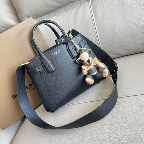 Burberry Black 25x18x10cm shoulder bag Premium Replica