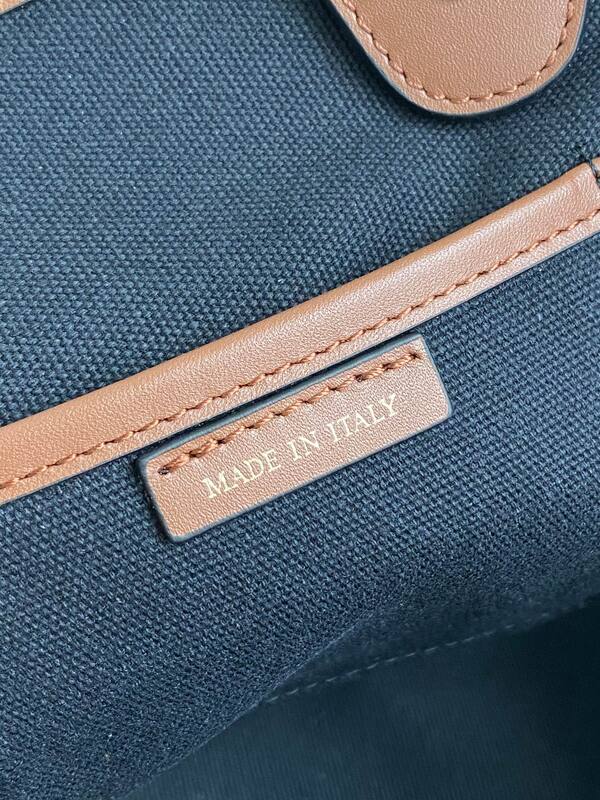 Burberry Brown 25x18x10cm shoulder bag — 1:1 Replica