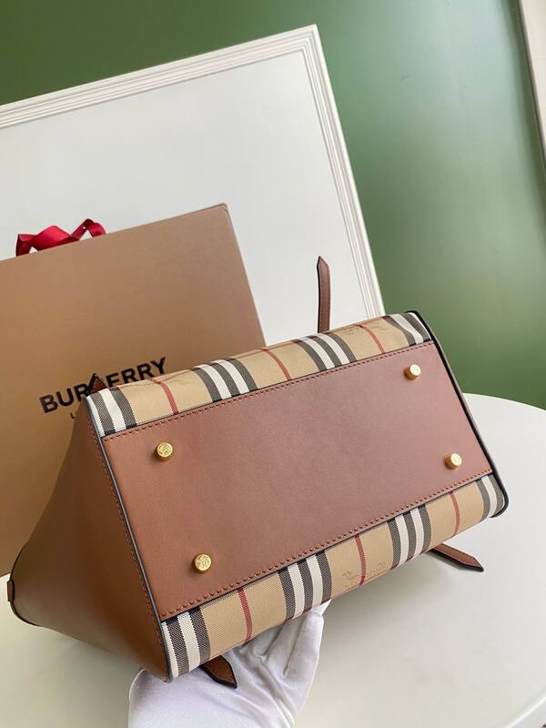 Burberry Brown 25x18x10cm shoulder bag — 1:1 Replica