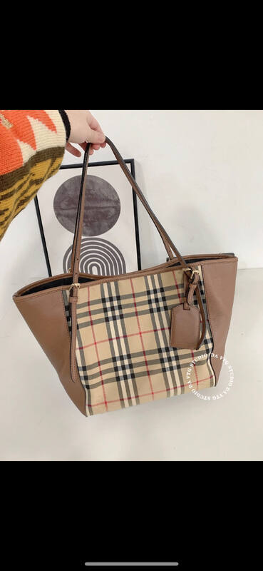 Burberry Brown shoulder bag — Premium Replica
