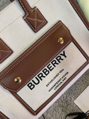 Burberry Freya Natural Canvas Brown Leather tote bag 1 1 Replica