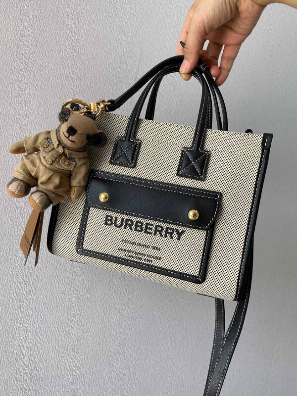 Burberry Brown shoulder bag — Premium Replica