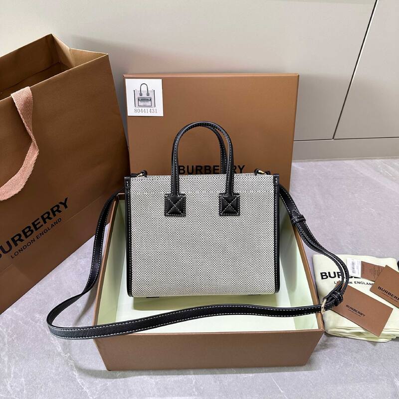 Burberry Freya Beige canvas with black leather trim 23x18x10cm tote bag — Top Quality Replica