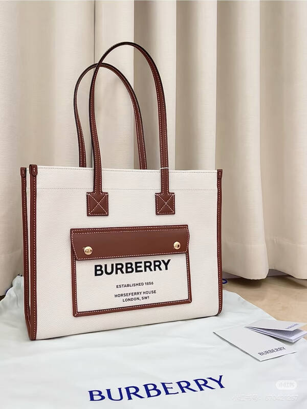 Burberry Horseferry Beige canvas with brown leather trim 33x28x15cm tote bag — Top Quality Replica