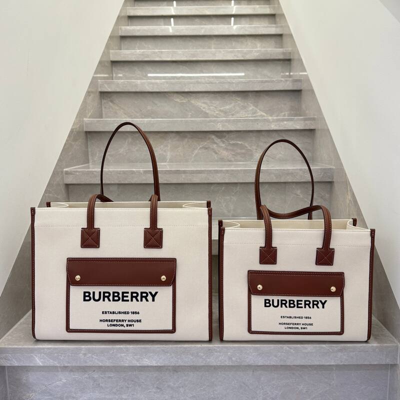 Burberry Horseferry Natural canvas with tan leather trim 40x16x30cm tote — AAA Quality Replica