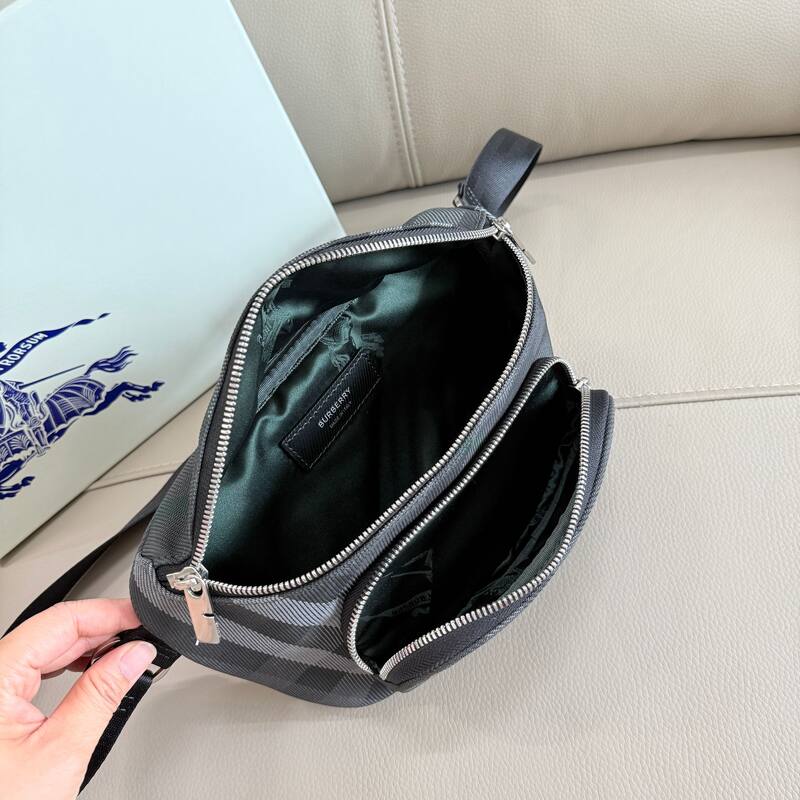 Burberry shoulder bag — AAA Quality Replica