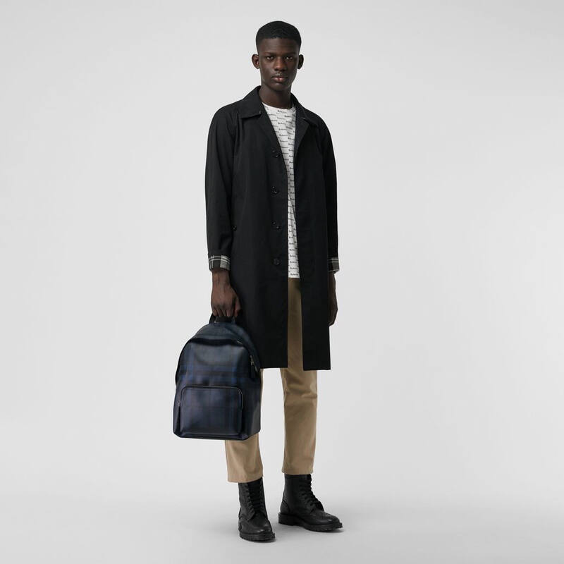 Burberry Black shoulder bag — Premium Replica