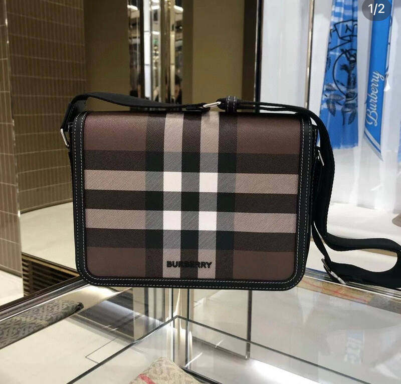 Burberry Brown shoulder bag — AAA Quality Replica