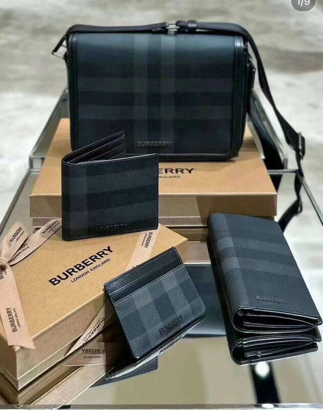 Burberry shoulder bag — AAA Quality Replica