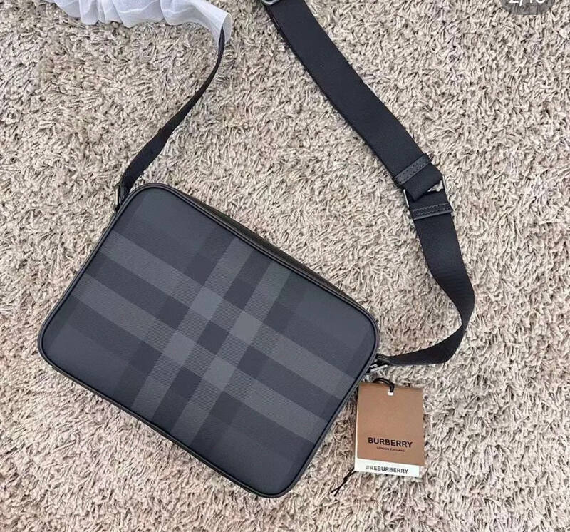 Burberry Muswell Charcoal Check with Black Leather Trim 25 x crossbody — AAA Quality Replica