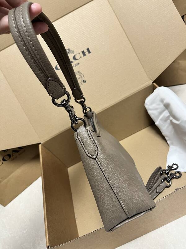 Coach Gray 25x18x10cm shoulder bag — Top Quality Replica