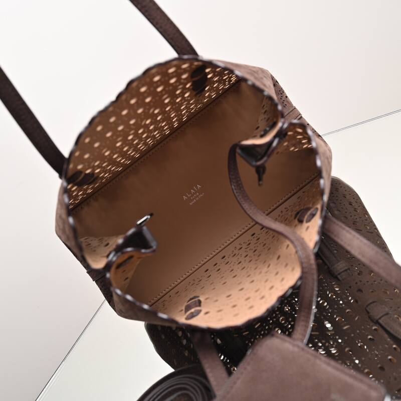 Burberry Brown 25x18x10cm shoulder bag — 1:1 Replica