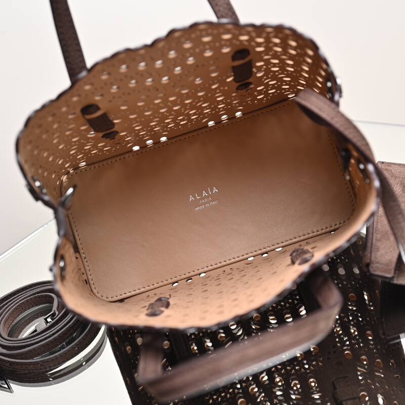 Burberry Brown shoulder bag — Premium Replica