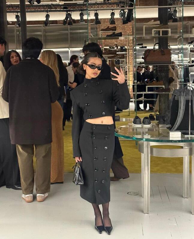 Burberry Black shoulder bag — 1:1 Replica
