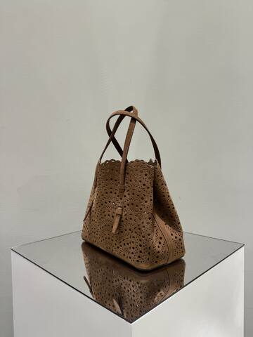 Burberry Brown 25x18x10cm shoulder bag 1 1 Replica
