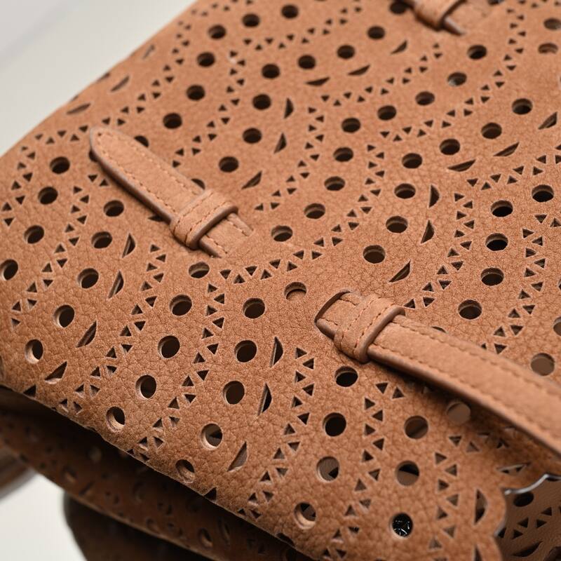 Burberry Brown 25x18x10cm shoulder bag — 1:1 Replica