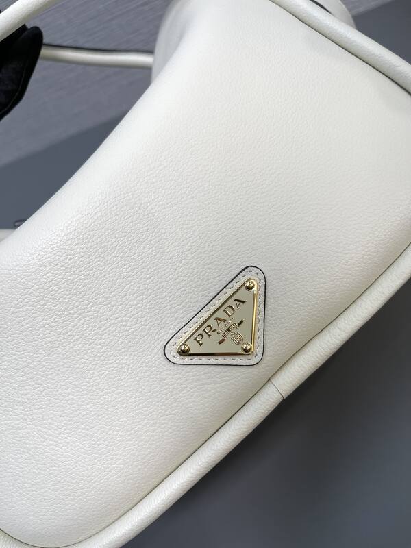 Prada White shoulder bag — 1:1 Replica