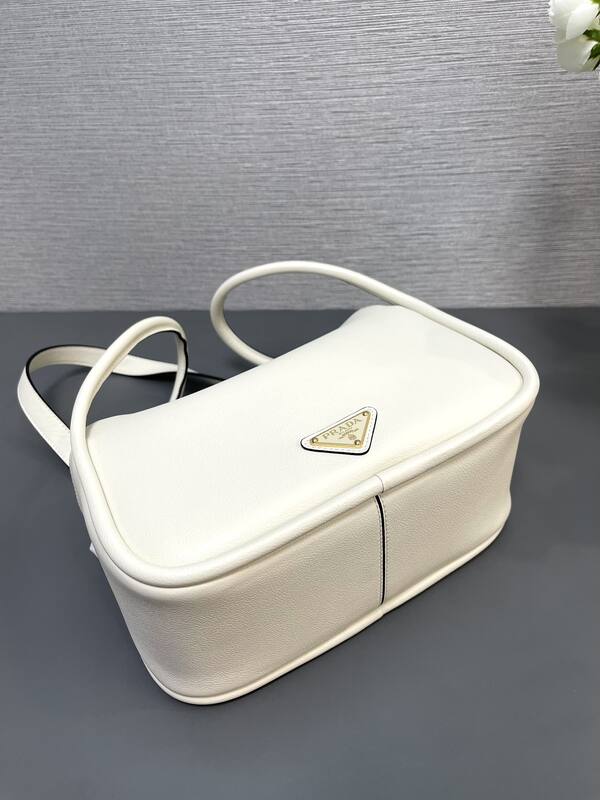Prada White shoulder bag — 1:1 Replica