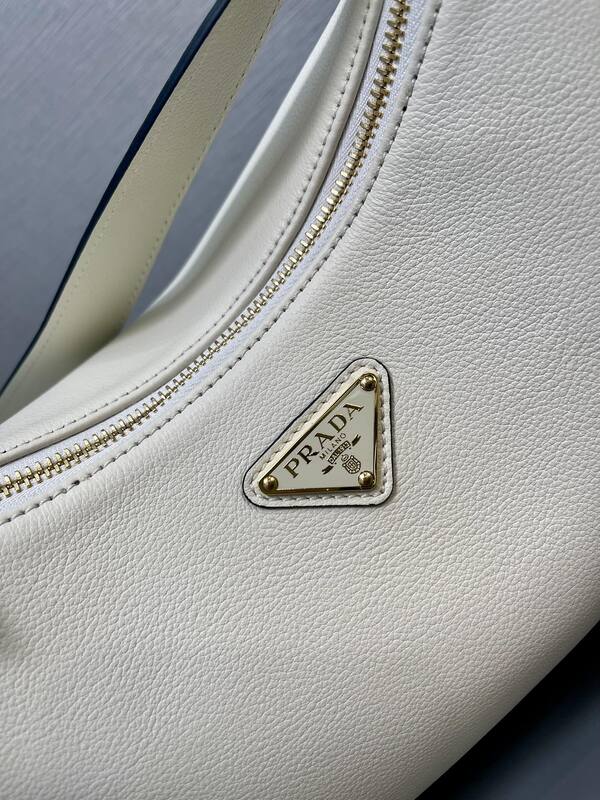 Prada White shoulder bag — Premium Replica