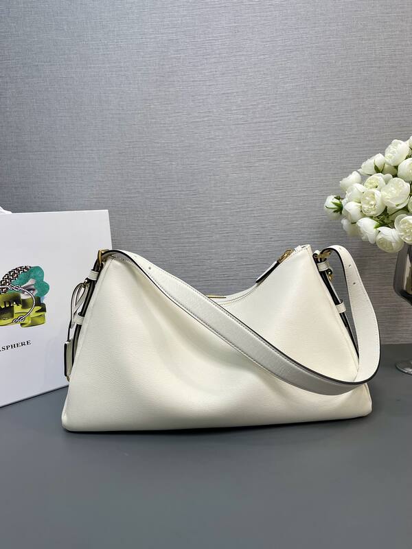 Prada White shoulder bag — Premium Replica