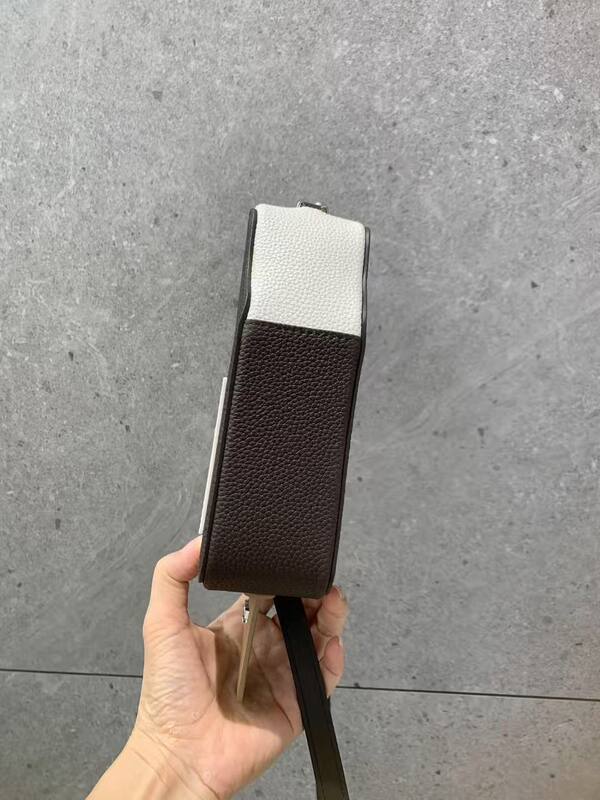 Fendi shoulder bag — AAA Quality Replica