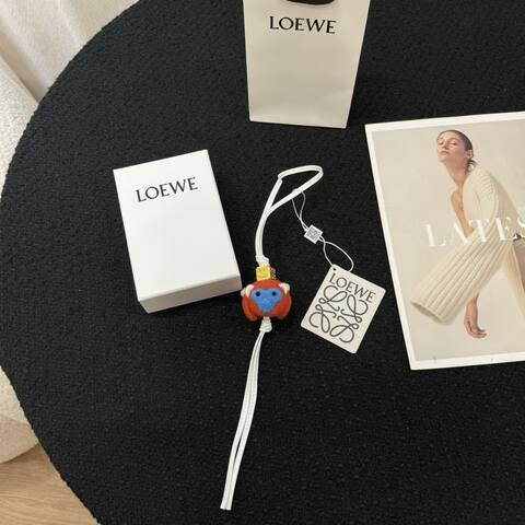 Loewe White shoulder bag Premium Replica