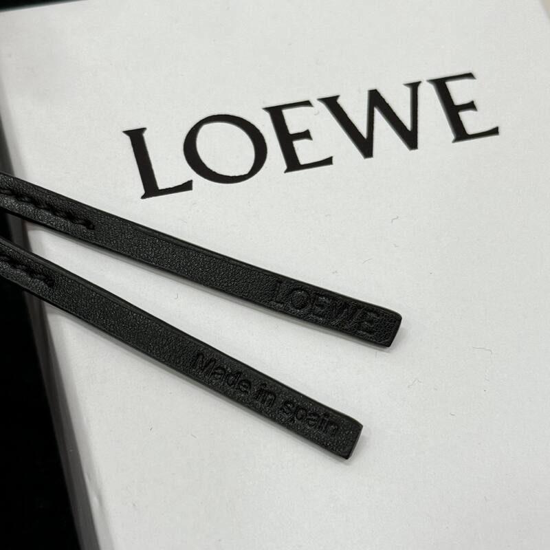 Loewe Black shoulder bag — AAA Quality Replica