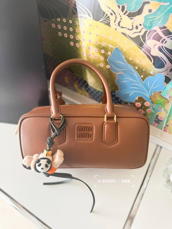 Loewe Green 25x18x10cm shoulder bag — Premium Replica